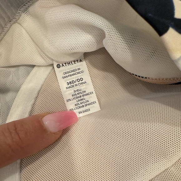 Athleta Tahitian Tropical Bra Cup Bikini, 38D-DD, NWT! - Picture 12 of 12